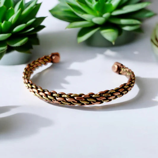 Premium Copper Magnetic Bracelet - Golden Unity - Unisex