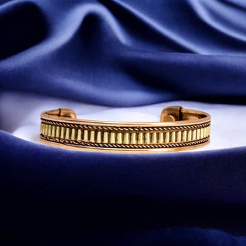 Premium Copper Magnetic Bracelet- Golden Stripe - Unisex
